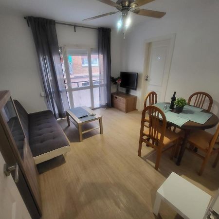 Habitaciones Con Bano Compartido En Bonito Apartamento En Badalona Eksteriør billede