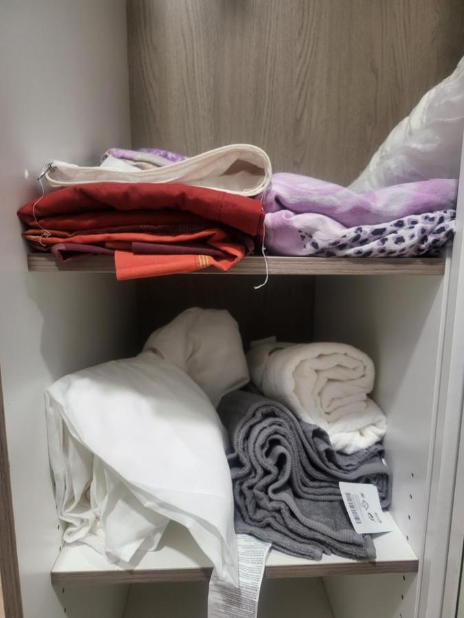 Habitaciones Con Bano Compartido En Bonito Apartamento En Badalona Eksteriør billede